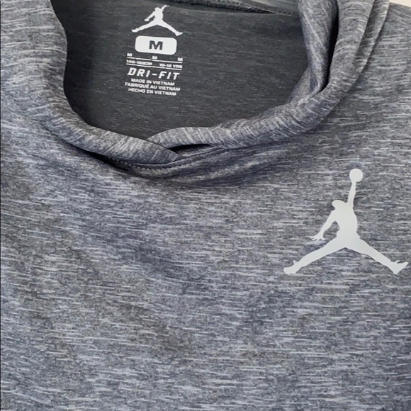 Air Jordan jump man boys grey Dri-Fit hoodie - Picture 4 of 6